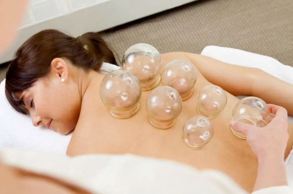 bankovacia masáž košice s názornou ukážkou